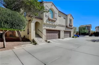 Photo #1: 2535873 Listing