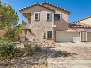 Photo #1: 2535898 Listing