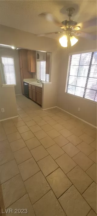 Photo #5: 2535928 Listing 