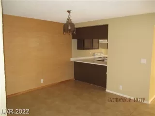 Photo #3: 2535946 Listing 