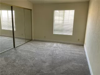 Photo #5: 2535948 Listing 