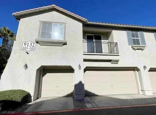 MLS: 2535949 Condo For Sale