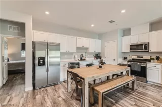 Photo #6: 2535951 Listing 