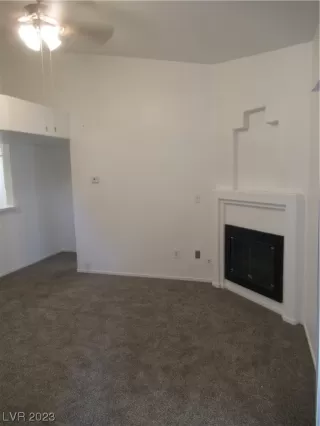 Photo #3: 2535957 Listing 