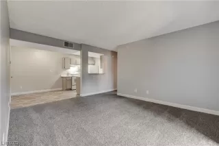 Photo #2: 2535982 Listing 