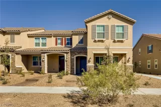 Photo #1: 2535983 Listing 