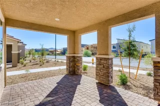 Photo #4: 2535983 Listing 