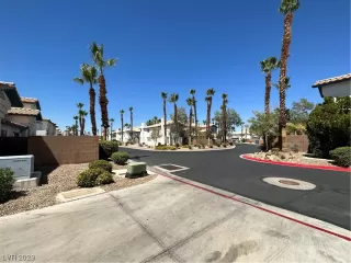 Photo #2: 2536001 Listing 