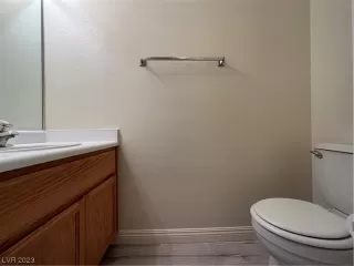 Photo #5: 2536001 Listing 