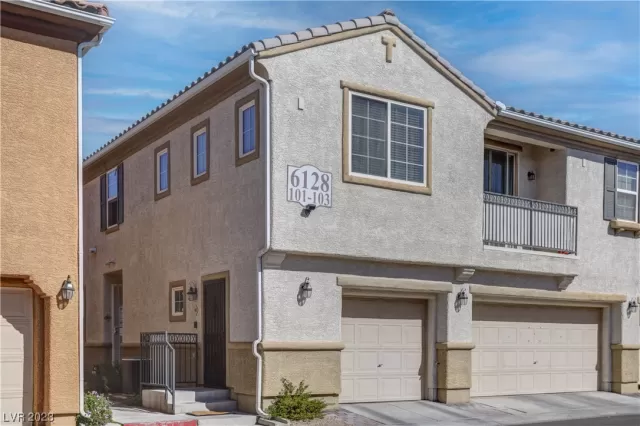 MLS: 2536004 Condo For Sale