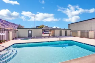 Photo #1: 2536036 Listing 