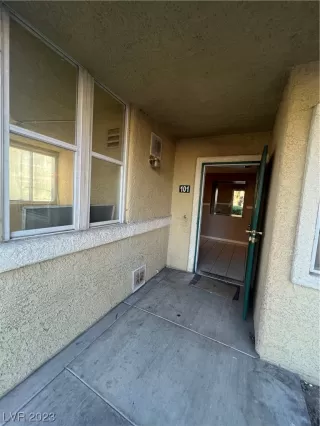 Photo #1: 2536040 Listing 