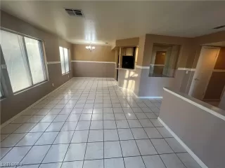 Photo #6: 2536040 Listing 