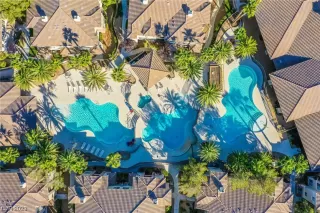 Photo #2: 2536043 Listing 