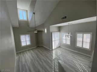 Photo #6: 2536073 Listing 