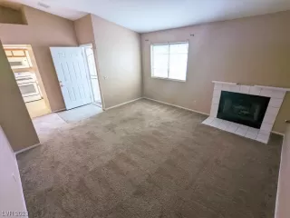 Photo #4: 2536087 Listing 