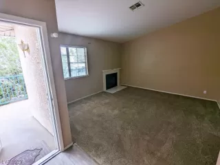 Photo #6: 2536087 Listing 