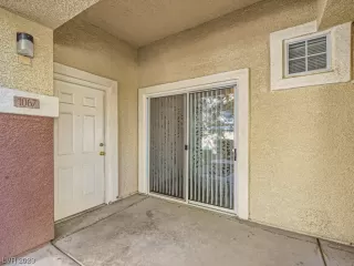 Photo #1: 2536090 Listing 