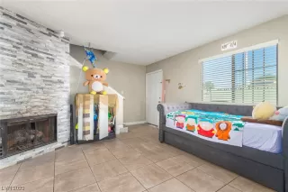 Photo #3: 2536113 Listing 