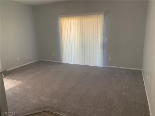 Photo #2: 2536116 Listing 