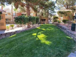 Photo #1: 2536125 Listing 