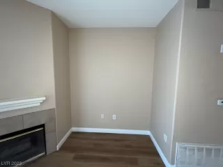 Photo #6: 2536140 Listing 