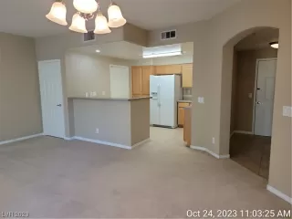 Photo #5: 2536151 Listing 