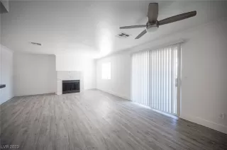 Photo #5: 2536152 Listing 