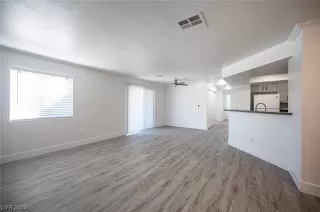 Photo #6: 2536152 Listing 