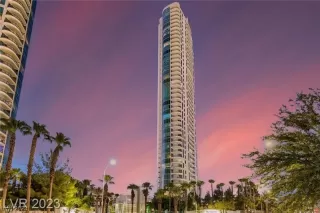 Photo #1: 2536175 Listing