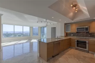 Photo #6: 2536175 Listing