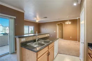 Photo #2: 2536180 Listing 