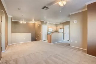 Photo #4: 2536180 Listing 