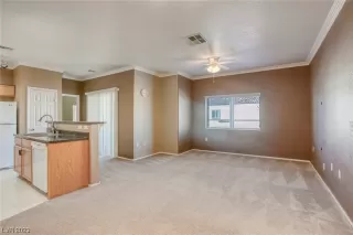 Photo #5: 2536180 Listing 