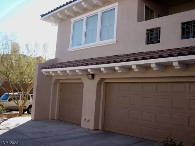 MLS: 2536213 Condo For Sale