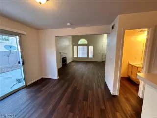 Photo #3: 2536215 Listing 