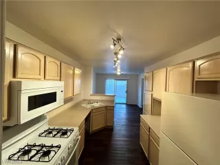 Photo #4: 2536215 Listing 