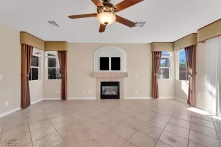 Photo #6: 2536284 Listing 