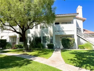 Photo #1: 2536304 Listing 