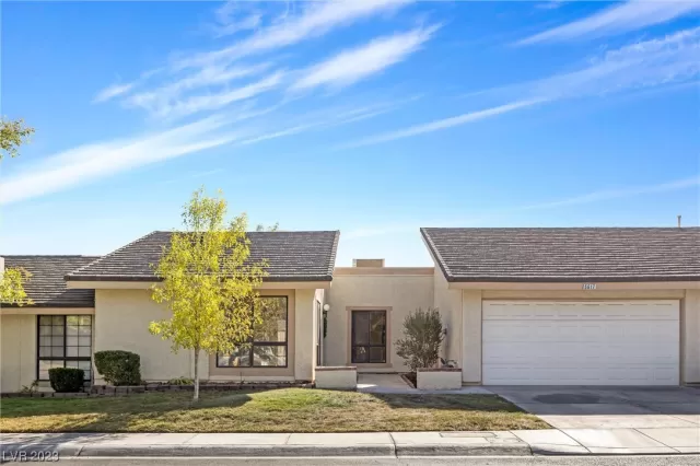 MLS: 2536336 Condo For Sale