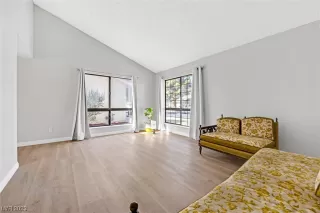 Photo #4: 2536336 Listing 