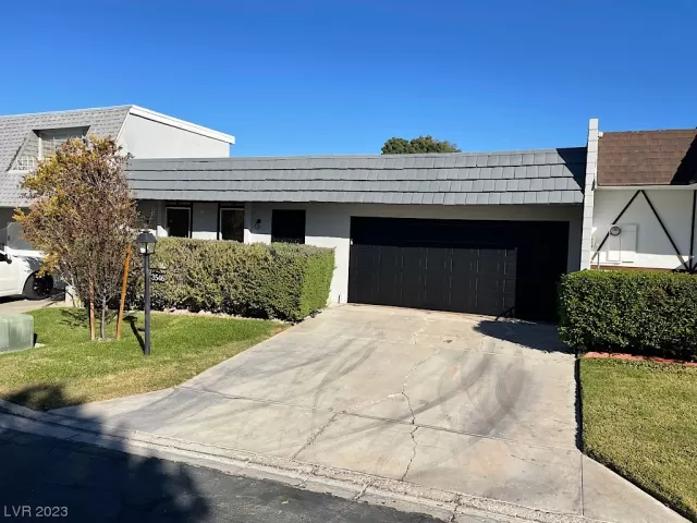 MLS: 2536343 Condo For Sale