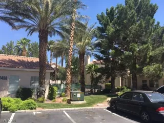 Photo #1: 2536365 Listing 