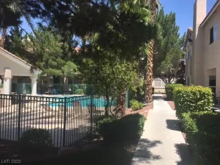 Photo #2: 2536365 Listing 