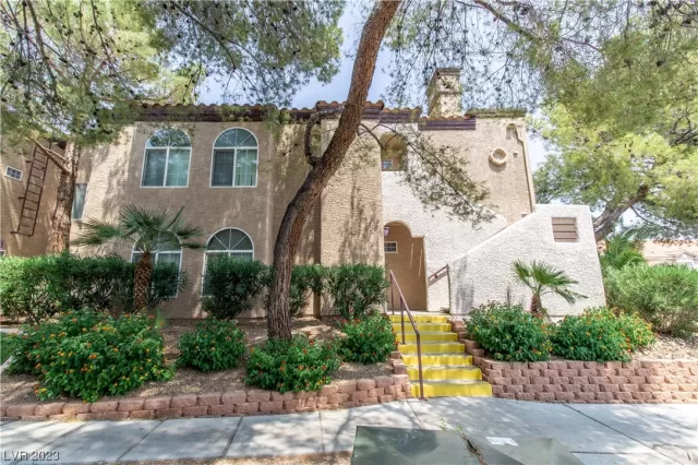 MLS: 2536367 Condo For Sale