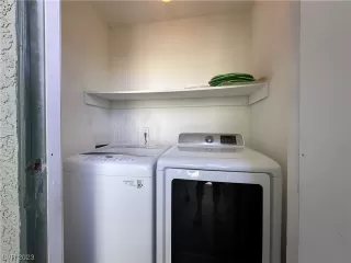 Photo #3: 2536370 Listing 