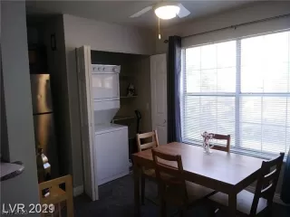 Photo #3: 2536401 Listing 