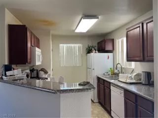 Photo #6: 2536409 Listing 