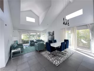 Photo #4: 2536411 Listing 