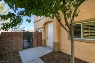 Photo #2: 2536422 Listing 